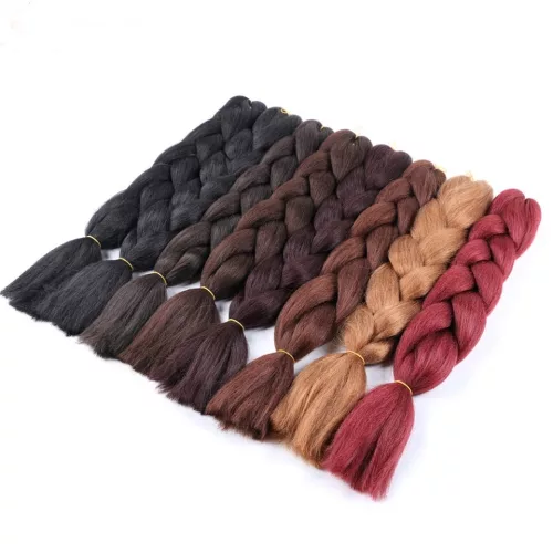 Választható színű Kanekalon hajak