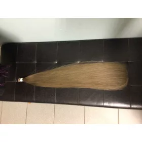   68-70cm, világosbarna jo minőségű  haj hőillesztéshez  tincsezve